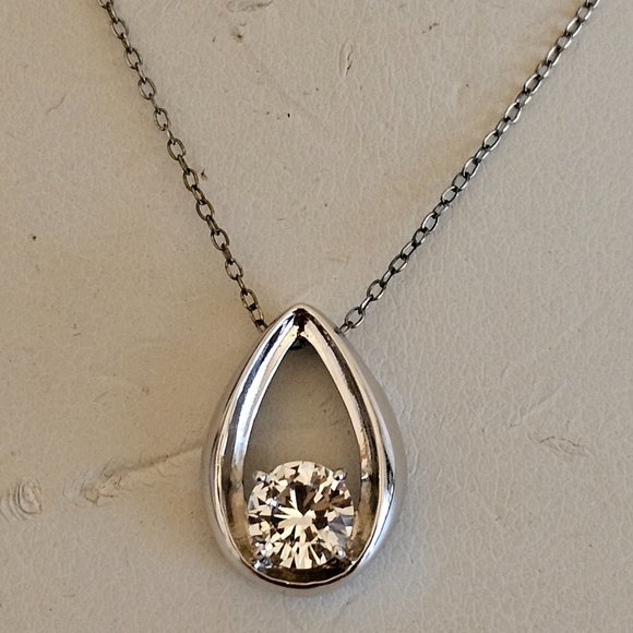 1 CT 925 STERLING SILVER "DIAMOND"  CZ  TEARDROP NECKLACE PENDANT - Picture 1 of 6